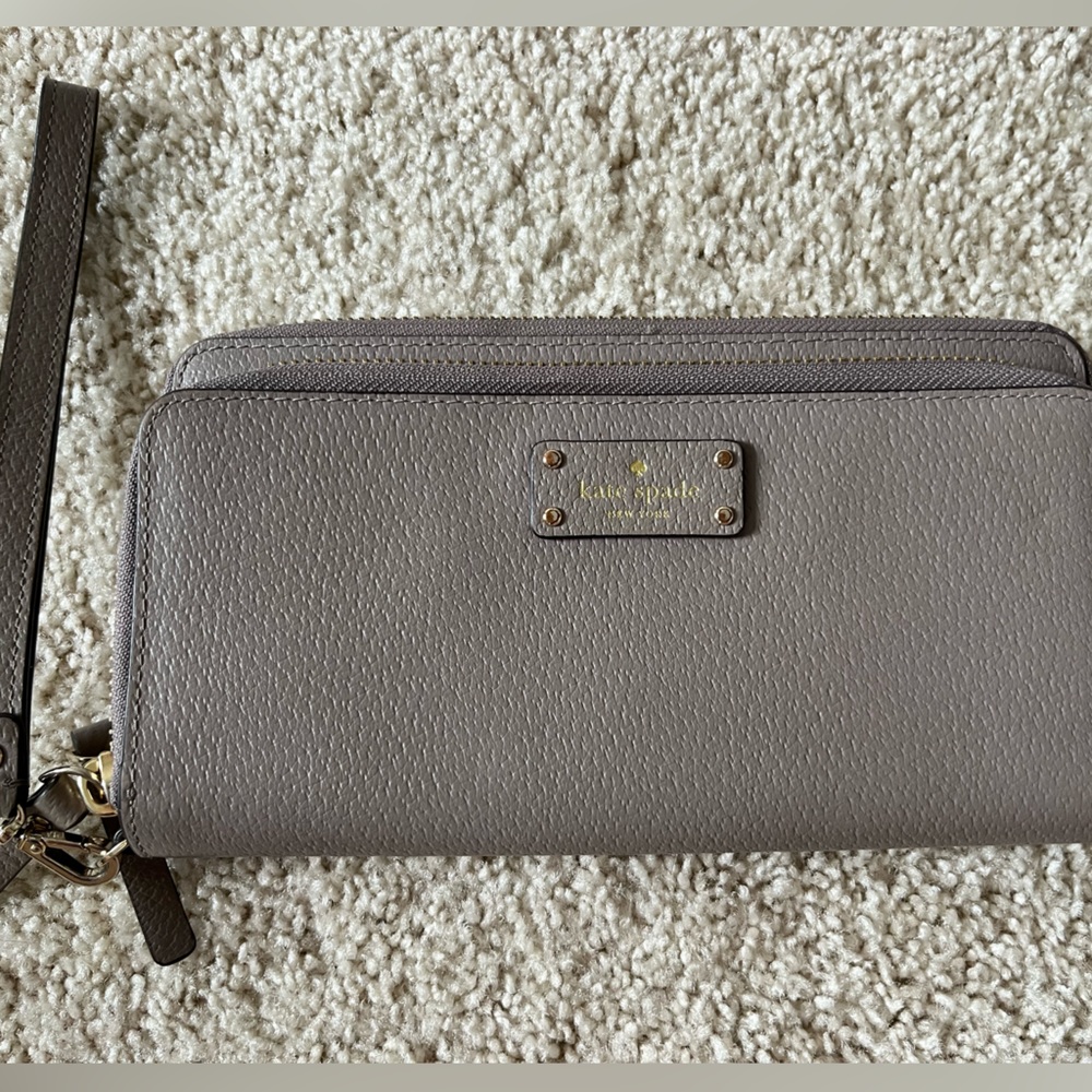 Kate Spade Wallet Clutch